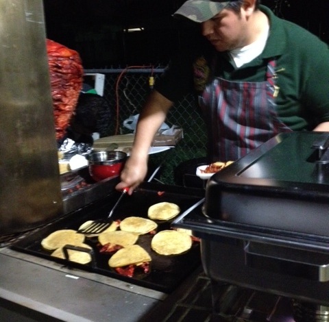 Tacos de trompo Dos Primos